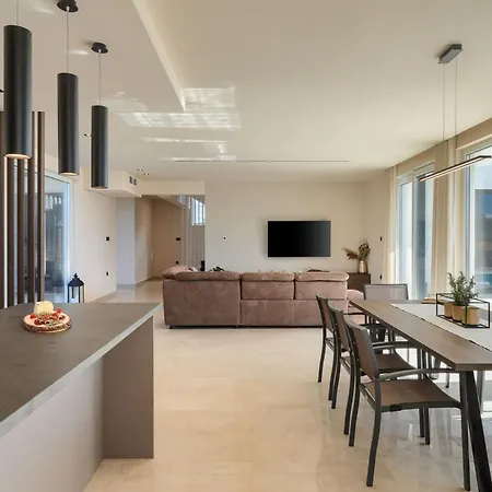 Modern Gloria With Pool In Vabriga Vila Tar-Vabriga