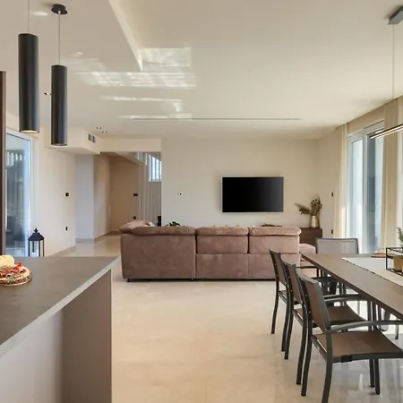 Modern Gloria With Pool In Vabriga Вилла Тар