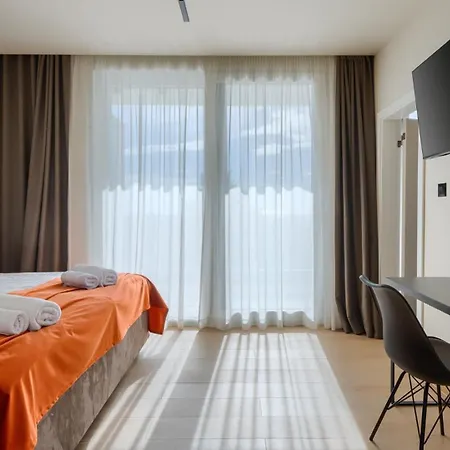 Modern Gloria With Pool In Vabriga * Tar-Vabriga